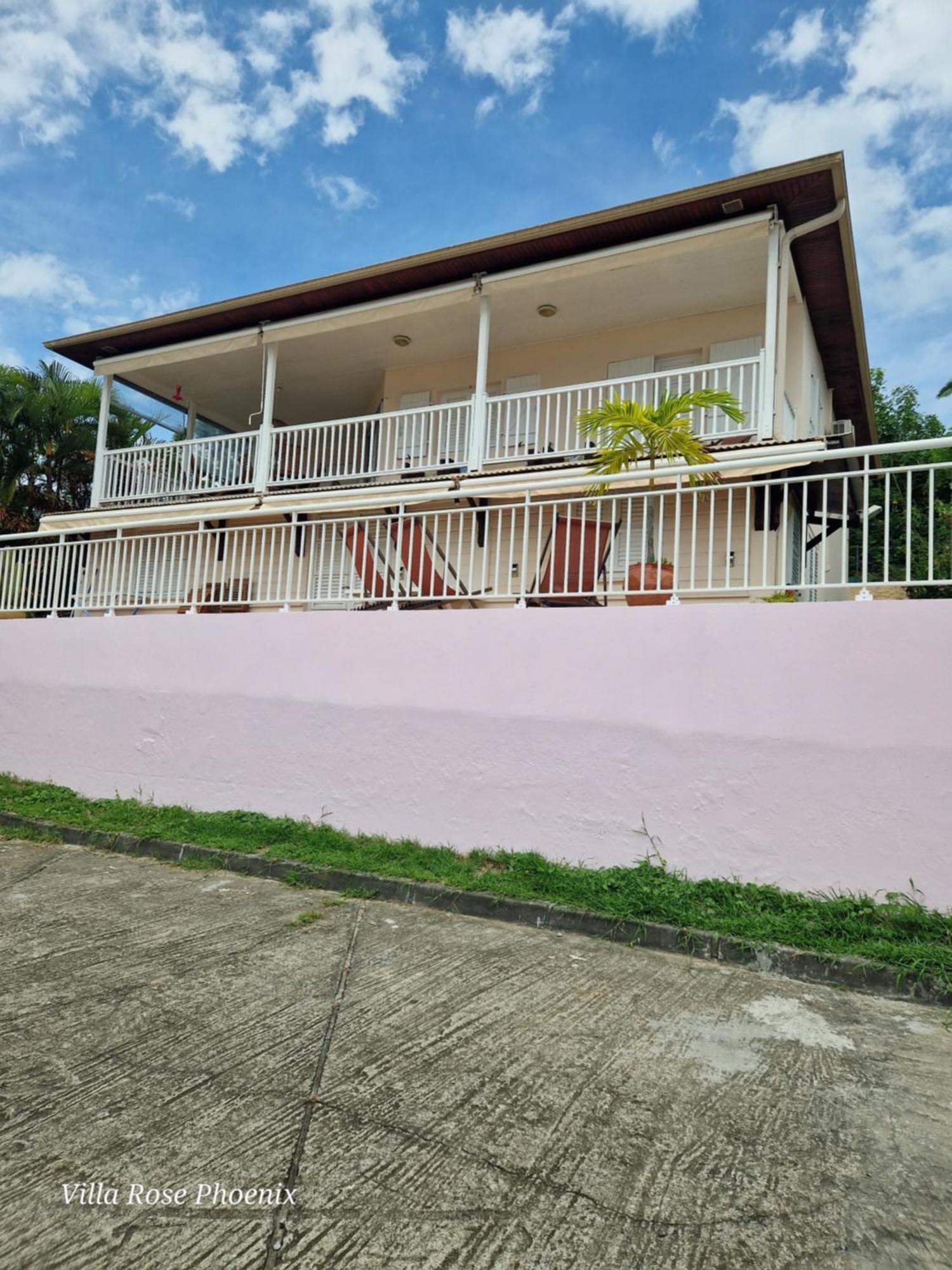 Rose Phoenix Rez-De-Jardin Piscine Et Vue Mer Les Anses-d'Arlets Εξωτερικό φωτογραφία